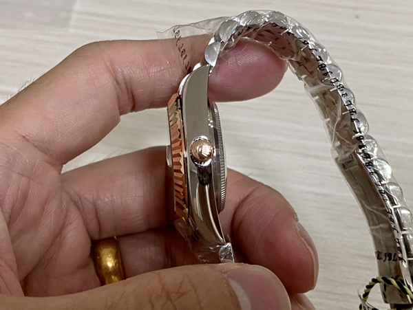 激安ロレックス内部構造